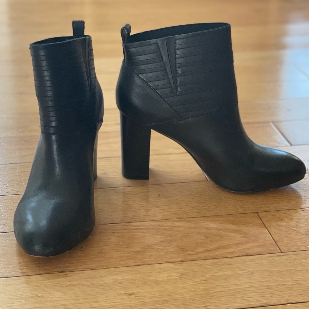 M4D3 Salama Block Heel Bootie